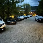 Ca Damiani 4*