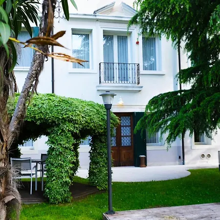 Ca Damiani Hotel Caneva