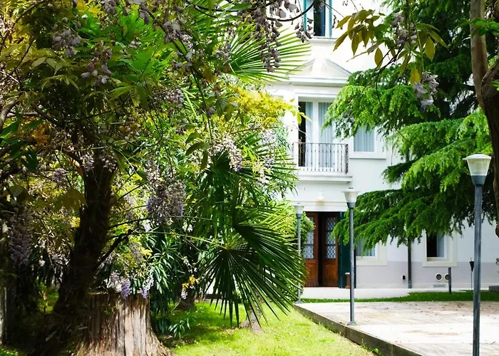 Ca Damiani Hotel Caneva